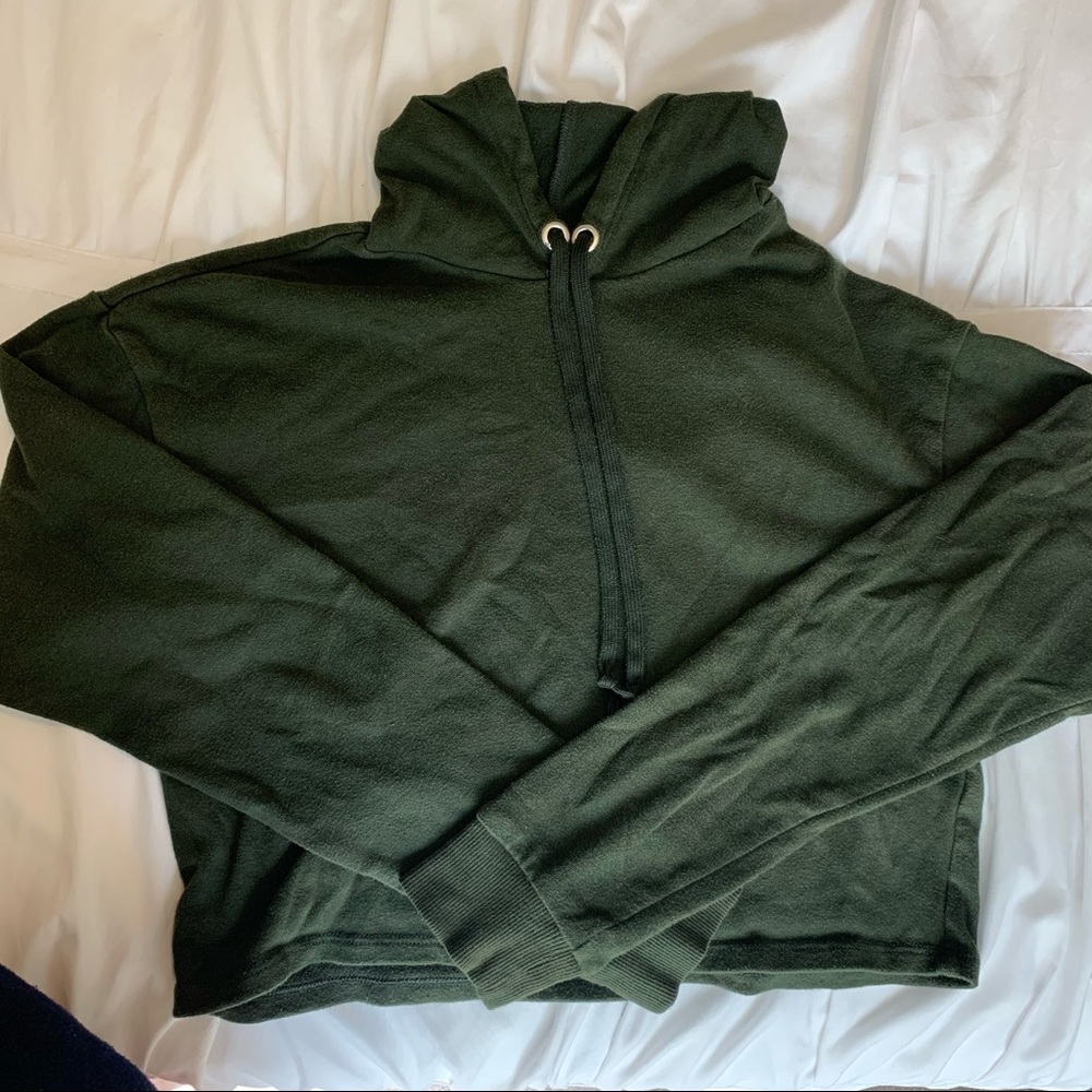 H&M dark olive green cropped hoodie size XS